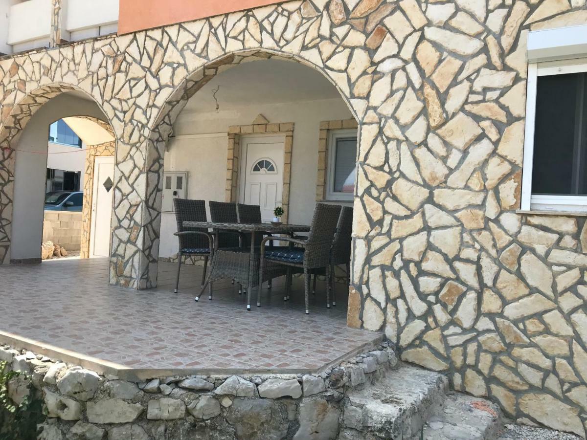 Apartmani Darija Vir Exterior foto